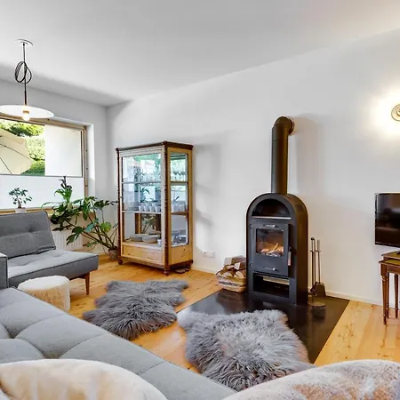 Boutique Mit Kamin Und Bergblick Apartamento *